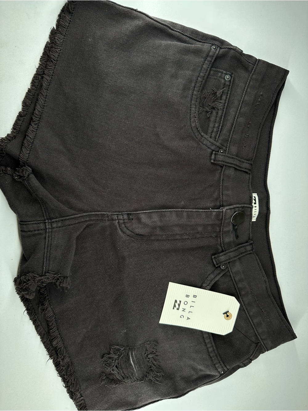 Billabong Black Retail Tag
